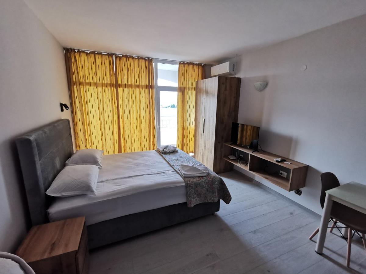 Privately Owned Studios Bora Bora Nessebar Exterior foto